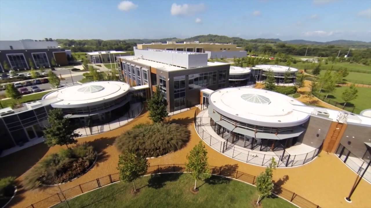 wide-frame shot of Maxwell Roofing's client, JLL-MARS, commercial building