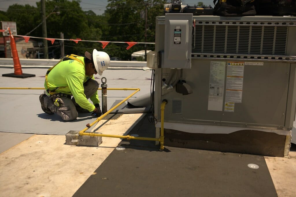 roofer working