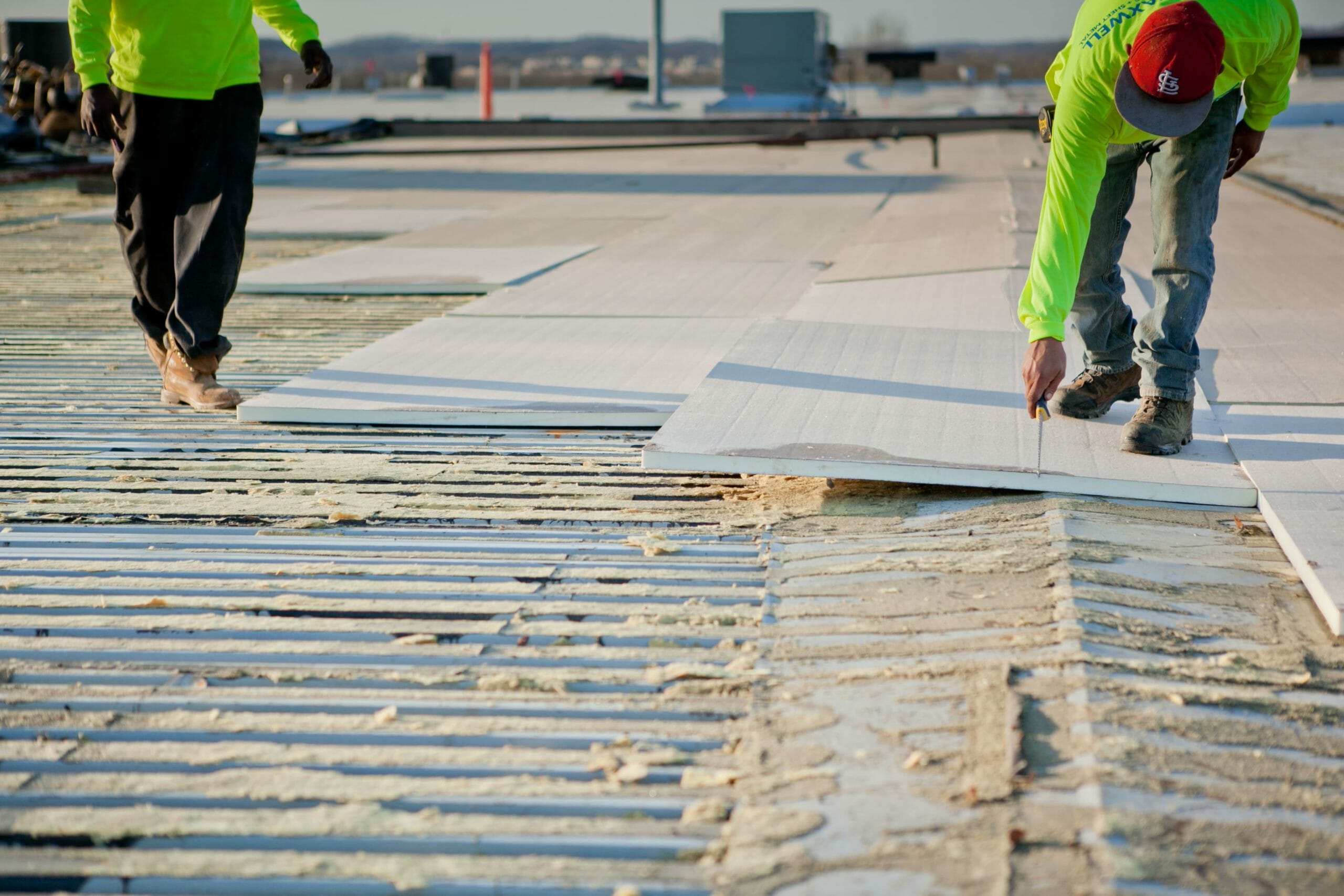 3 Types of Commercial Roofing Insulation Explained